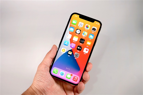 阿克苏苹果手机维修分享iOS 14.2修订版已到，专属iPhone 12系列 